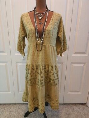 Gypsy Rose Boho Embroidered Eyelet Tiered V-Neck Women's Mididress Light Olive